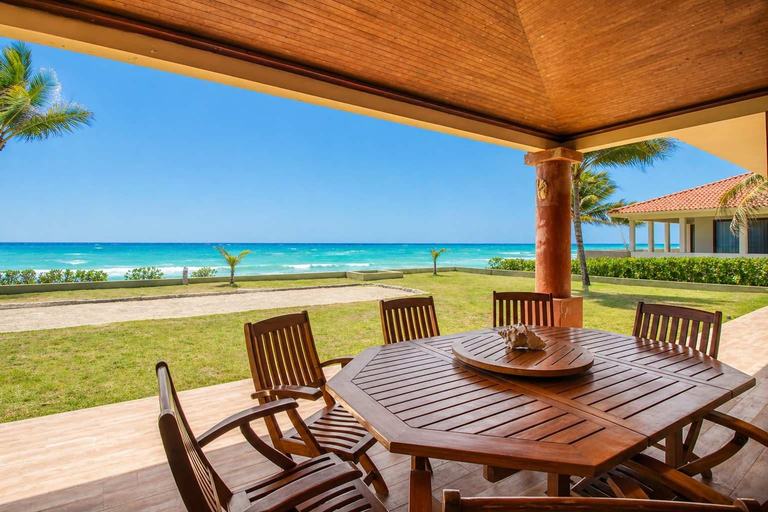 Others 4, Beachfront Villa Private Chef, Pool & Transfer, Cozumel