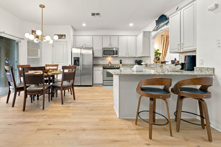 Others 1, 6BR Near Disney, Pool, Games and Themed Rooms, Osceola