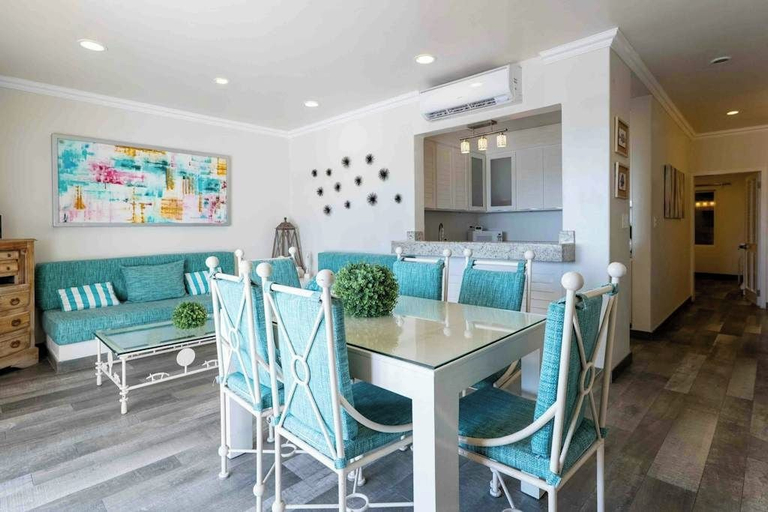 Others 4, Beachfront Condo With Pool, Balcony & Wifi, Cozumel