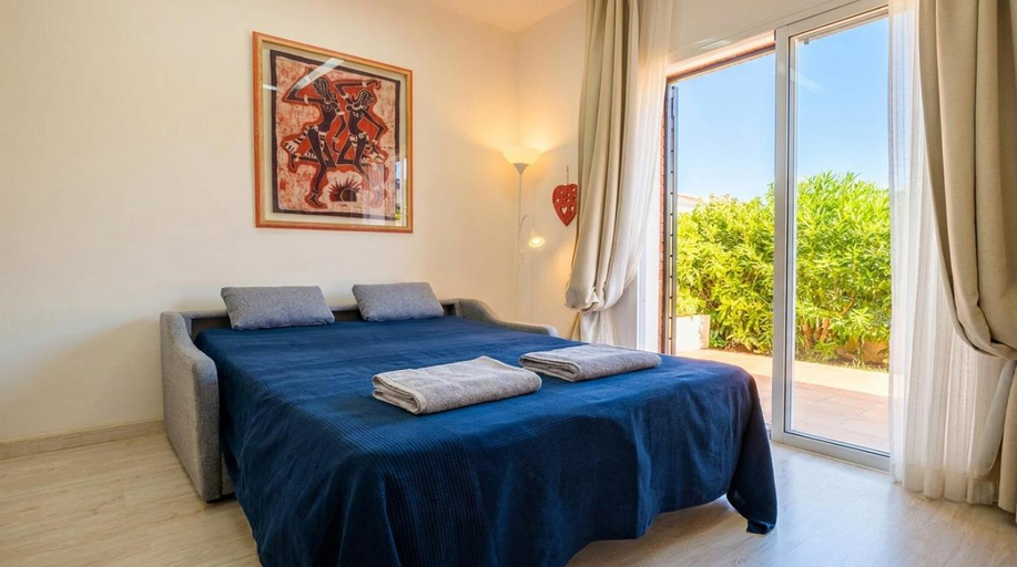 Bedroom 3, Villa Sitges Maria Sunny Oriented SW AC Confortable High Quality 5 star guest coments, Barcelona