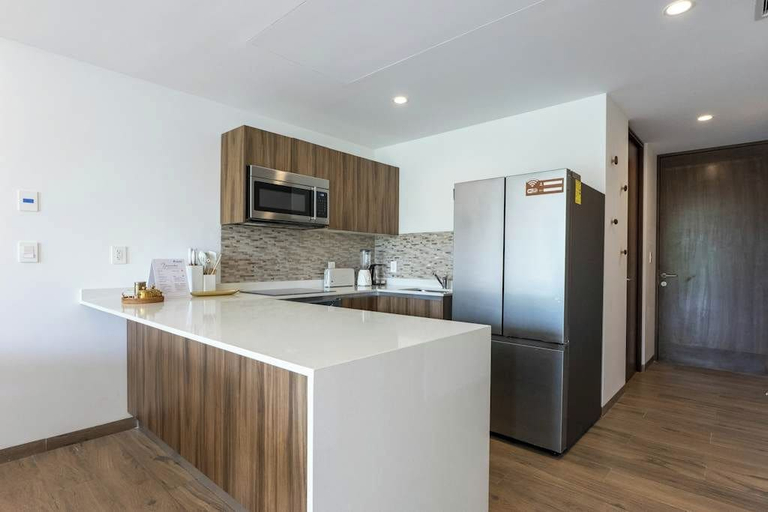 Others 5, Playacar Accessible Condo - Pools - Sleeps 7, Cozumel