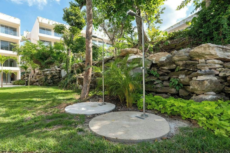 Others 2, The Leaf 2BR Balcony, Pool & Downtown Playa, Cozumel