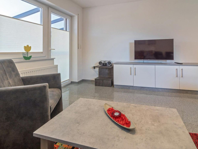 Others 4, Holiday Apartment With 1 Bedroom, Wittmund