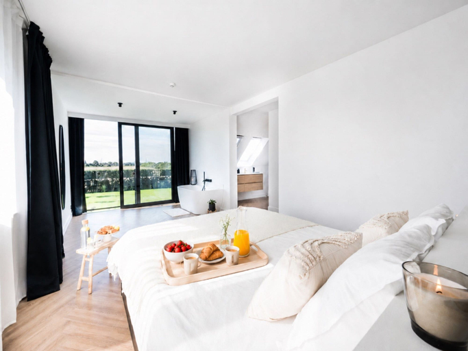 Others 5, Villa Awans - Luxury Stay for 6 With Pool, Liège
