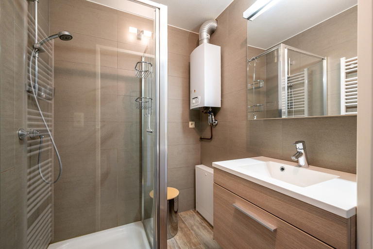 Others 3, Apartment in Zeedijk With Stunning Sea Views, West-Vlaanderen