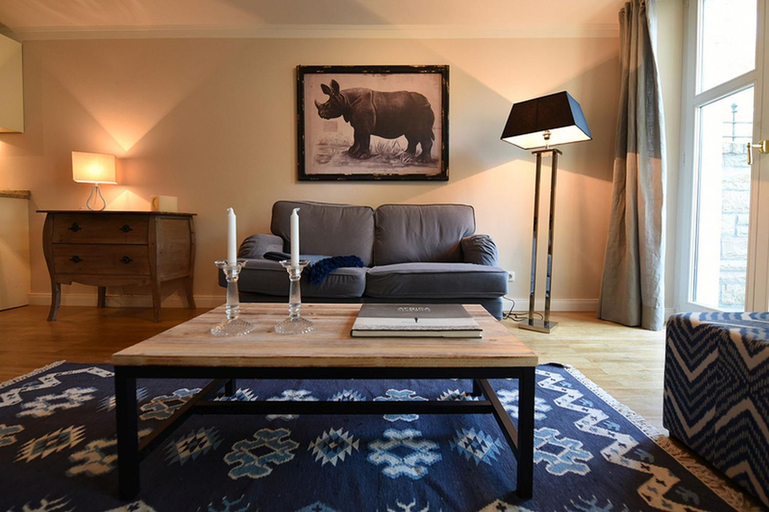 Others 5, Apartment Alster, Hamburg