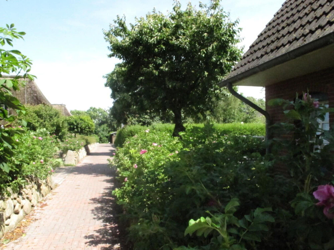 Others 5, Holiday Home in Wrixum With Terrace, Nordfriesland