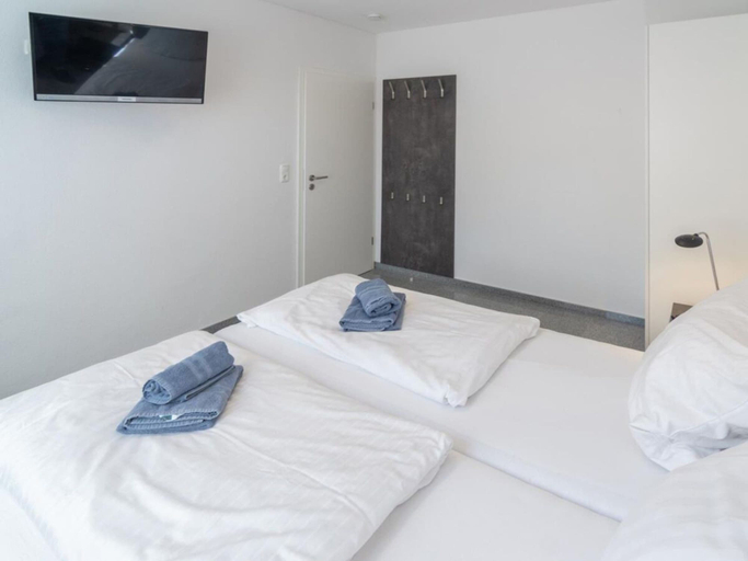 Others 5, Holiday Apartment With 1 Bedroom, Wittmund