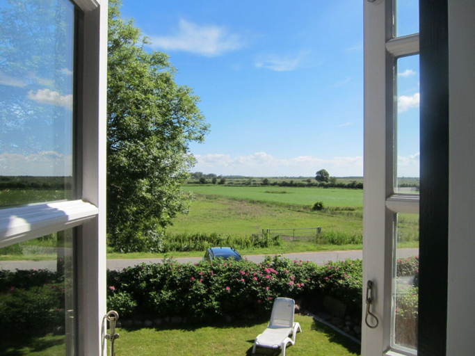 Others 4, Holiday Apartment With 2 Bedrooms, Nordfriesland