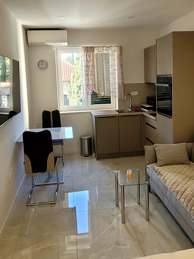 Others 4, Apartments Ana in the heart of Split, Split