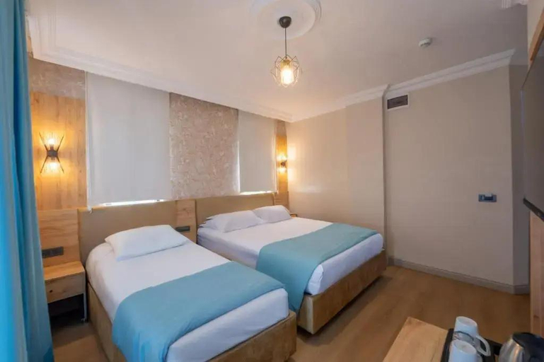 Bedroom 4, Coastline Orange Hotel, Antalya