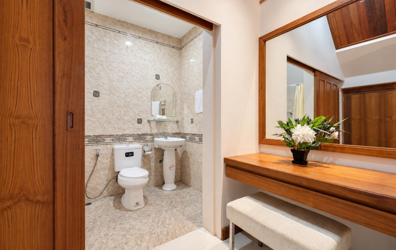Bathroom 4, Beachfront Kalim Beach Villa, Phuket Island