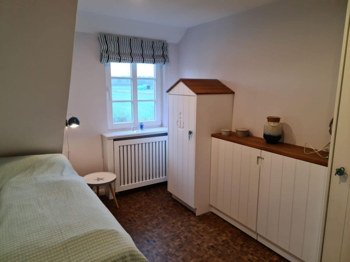 Others 4, Holiday Home in Wrixum With Terrace, Nordfriesland