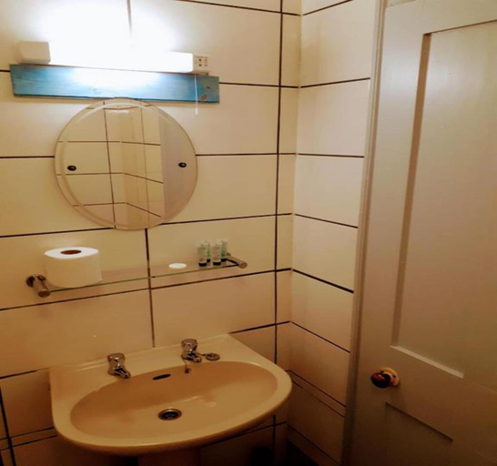 Others 3, Standard Double Room, Bath and North East Somerset