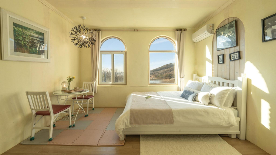 Bedroom 2, Ganghwa Sky Garden Poolvilla, Ganghwa