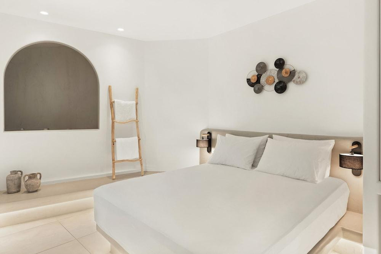 Bedroom 2, Oyster Luxury Suites, South Aegean