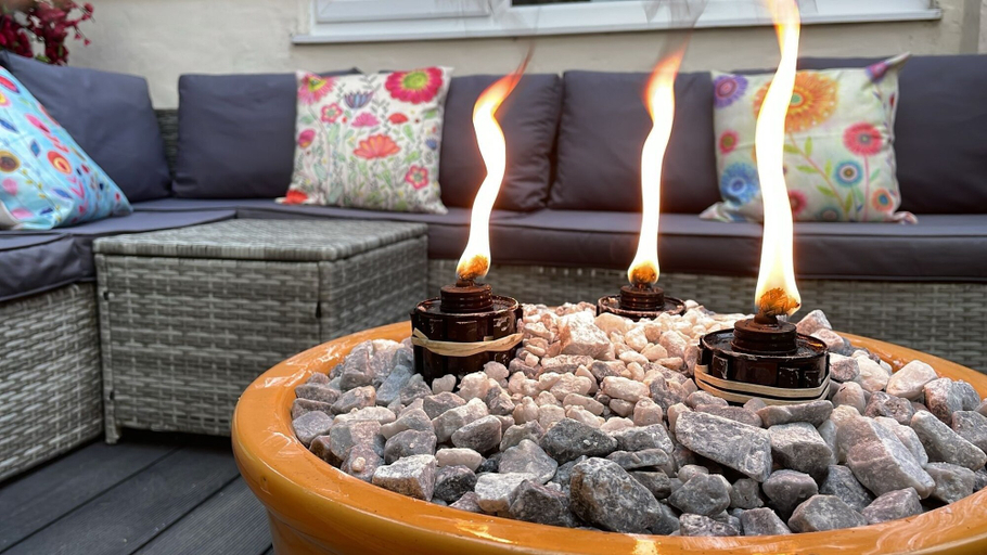 Food & Drinks 5, Zip Cottage Sleeps 2-3 Climb Snowdon zip World, Gwynedd