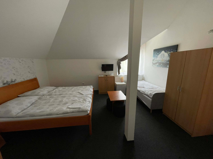 Bedroom, Penzion U Kasnych, Praha - západ