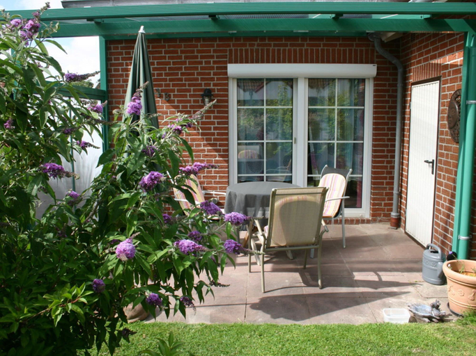 Others 3, House Deichkieker, Aurich
