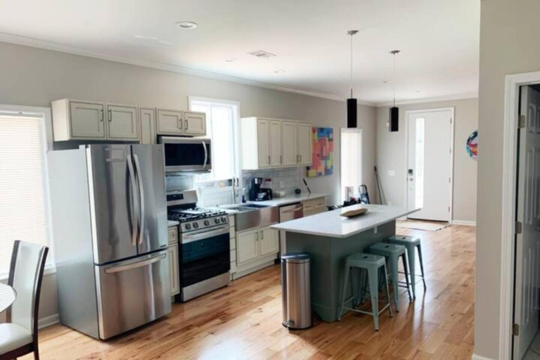 Others 4, Atlanta Unit 1 Room 2 - Quiet Private Bedroom Private Bathroom, Atlanta
