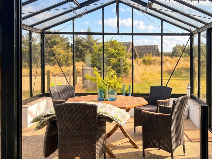 Others 4, 5 Star Holiday Home in Blavand, Varde