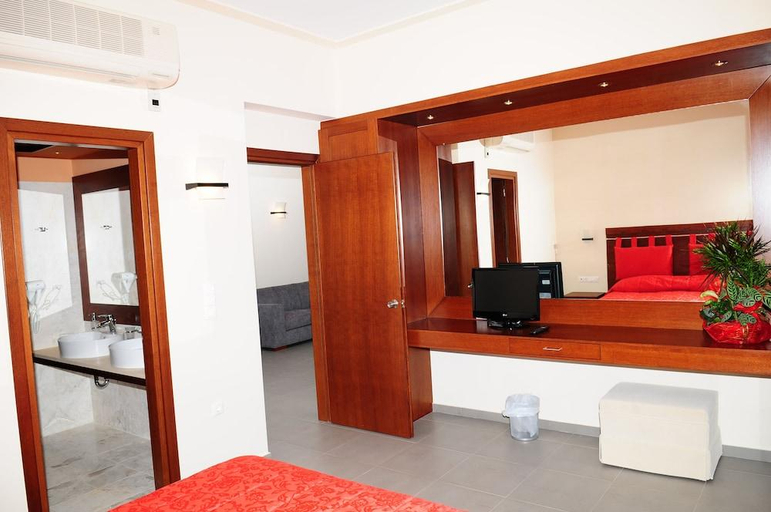Bedroom 3, Kymi Palace, Central Greece