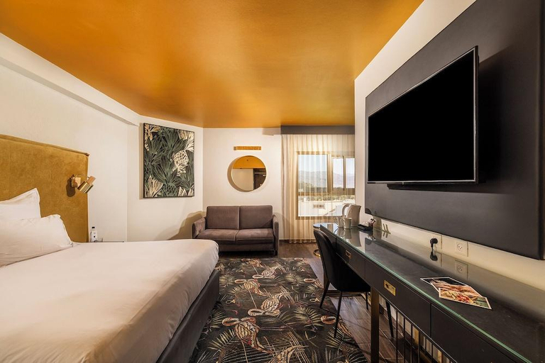 Bedroom 2, Palms Hotel Eilat
