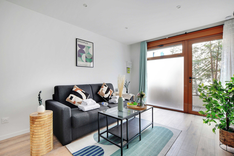 Others 5, Charming Studio 2P- Next Paris, Val-de-Marne