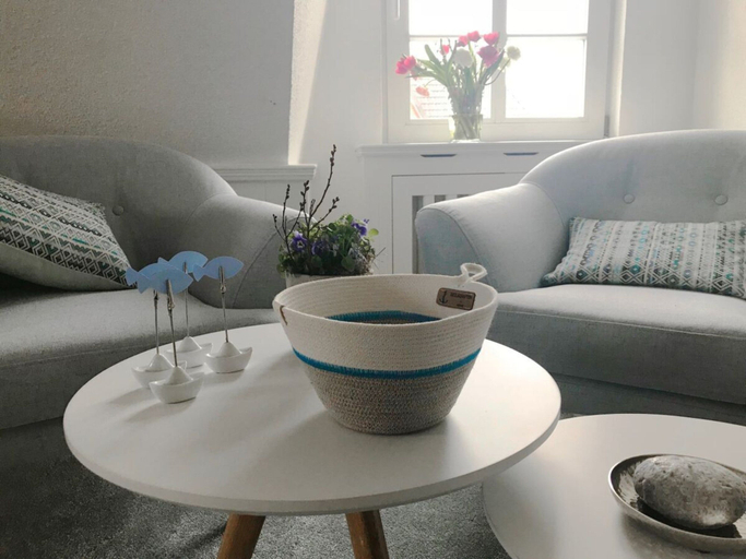 Others 5, Holiday Home in Borgsum With Terrace, Nordfriesland