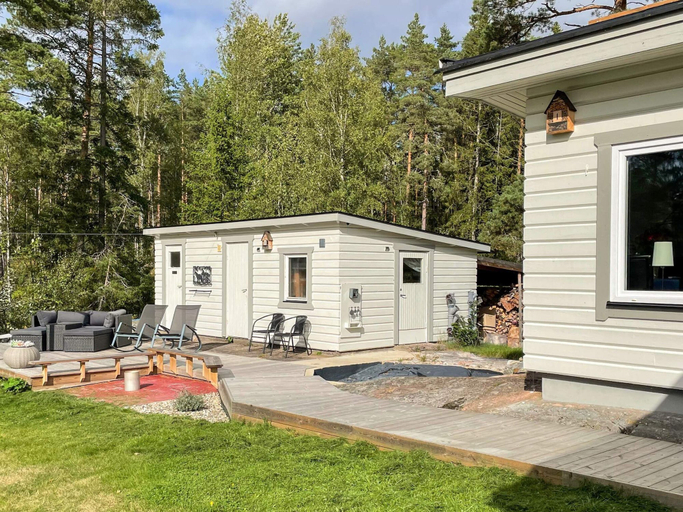 Others 4, 6 Person Holiday Home in Gamleby, Västervik
