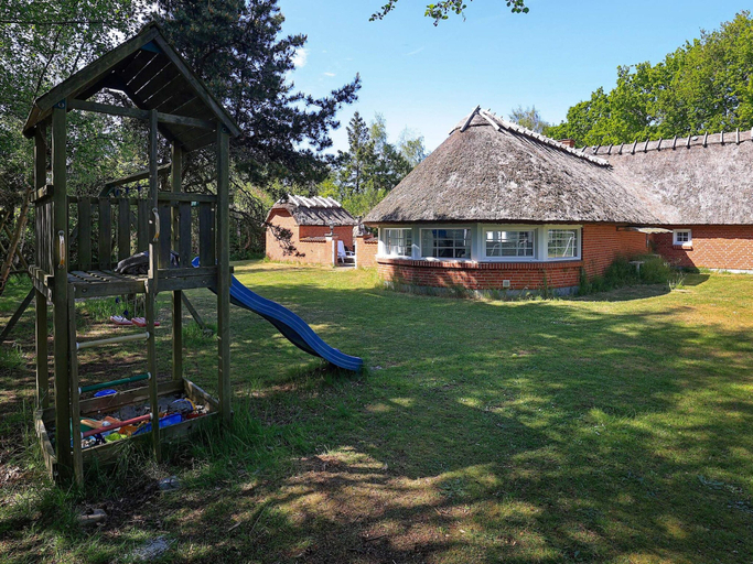 Family & Kids, 4 Star Holiday Home in Vaeggerlose, Guldborgsund