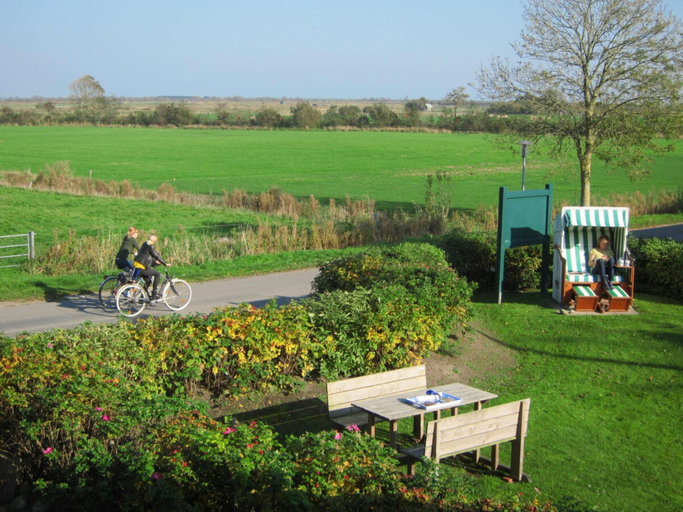 Others 2, Holiday Apartment With 2 Bedrooms, Nordfriesland