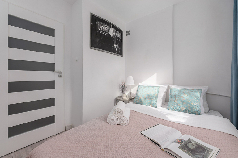 Others 5, Lumina 3 room apart near PGE Narodowy, Warsaw