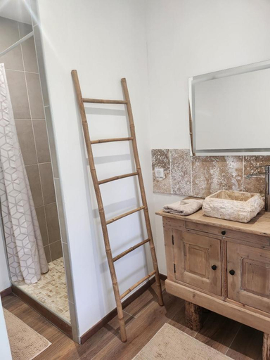 Bathroom, Le Domaine De Dolly, Lot-et-Garonne