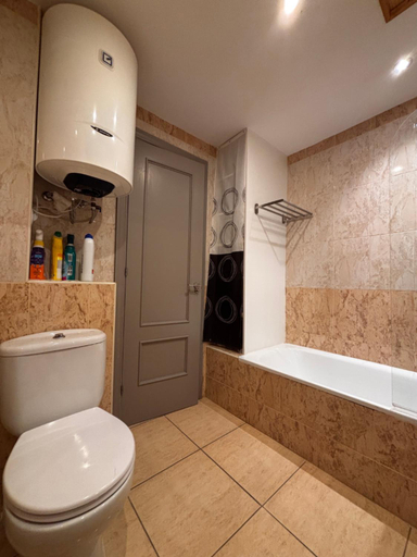 Bathroom, Bedroom with shared bathroom and swimming pool, Las Palmas