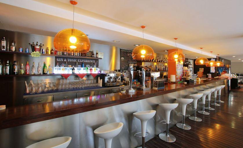 Food & Drinks 4, Med Playa Aparthotel Esmeraldas, Girona
