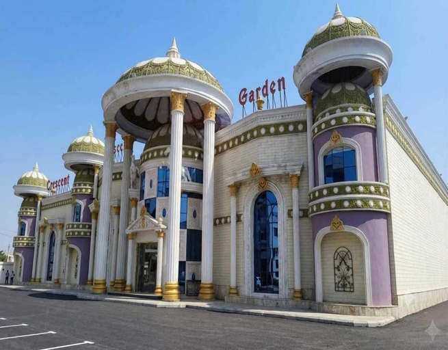 Others 1, Classic Crescent Garden, Patna