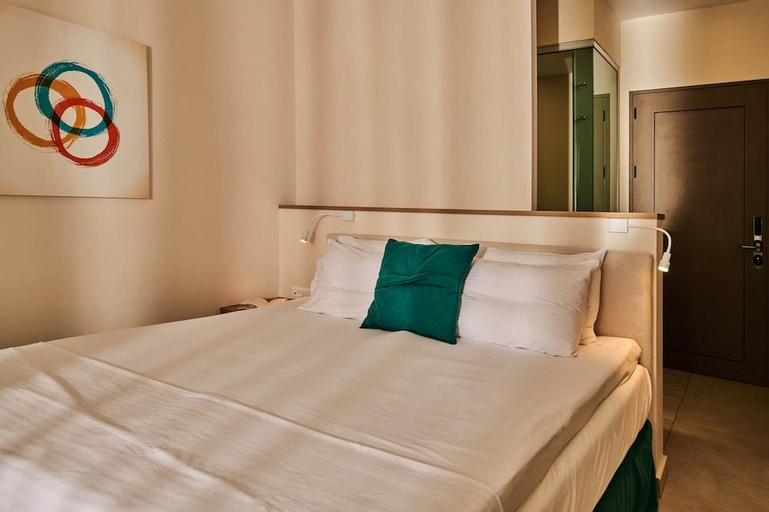 Bedroom 3, Ionian Aura, Ionian Islands