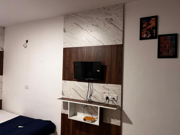 Bedroom 3, Hotel Green, Sahibzada Ajit Singh Nagar