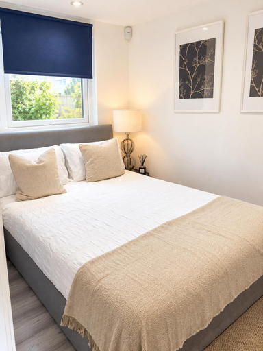 Others 3, Peaceful Cabin Retreat in Gillingham, Medway