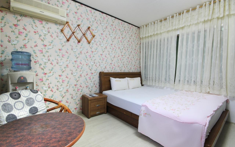 Bedroom 2, Jeonju Uadong Manhattan, Jeonju