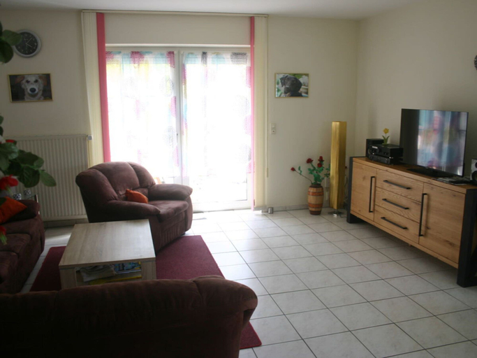 Others 4, House Deichkieker, Aurich