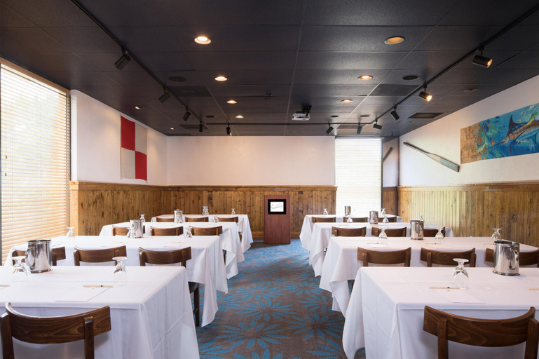Food & Drinks 5, DoubleTree by Hilton Hotel Laurel, Prince George's