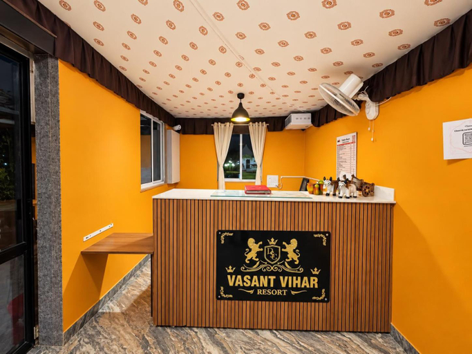 Public Area, Vasant Vihar Resort, Narmada