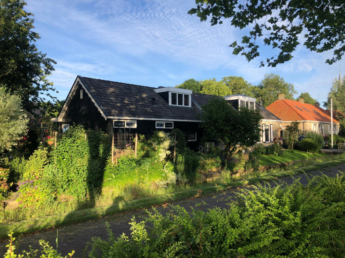 Exterior & Views, The Rose, Littenseradiel