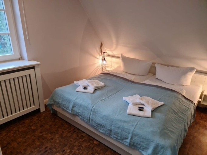 Others 2, Holiday Home in Wrixum With Terrace, Nordfriesland