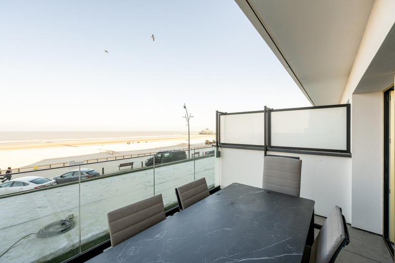 Others 5, Apartment in Zeedijk With Stunning Sea Views, West-Vlaanderen