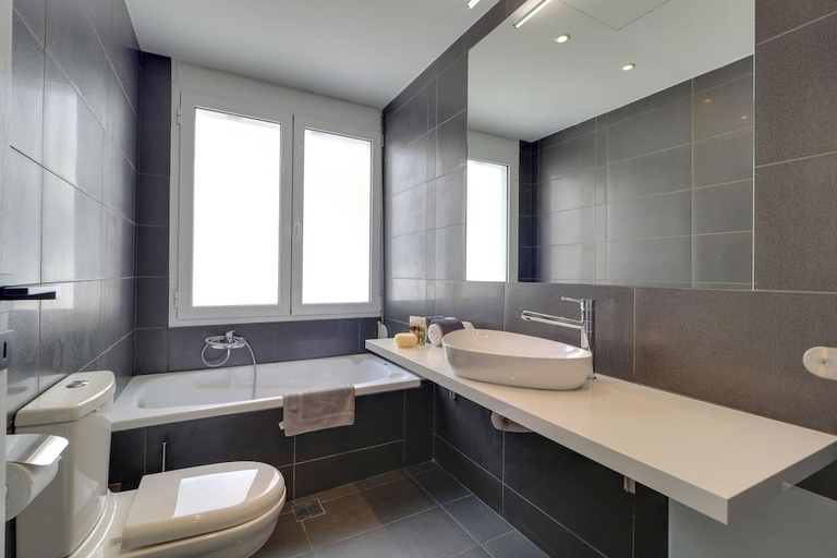 Bathroom 3, AthINN Residence, Attica