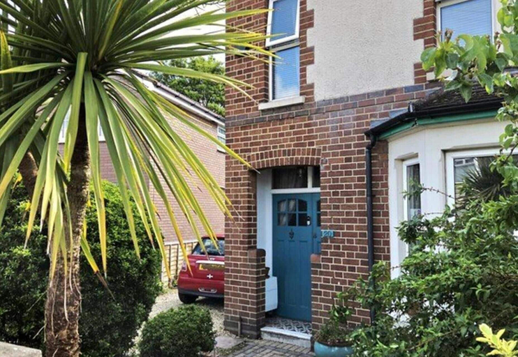 Others 5, Double Ensuite - Sleeps 2 - Separate Entrance - Kitchenette, Bristol