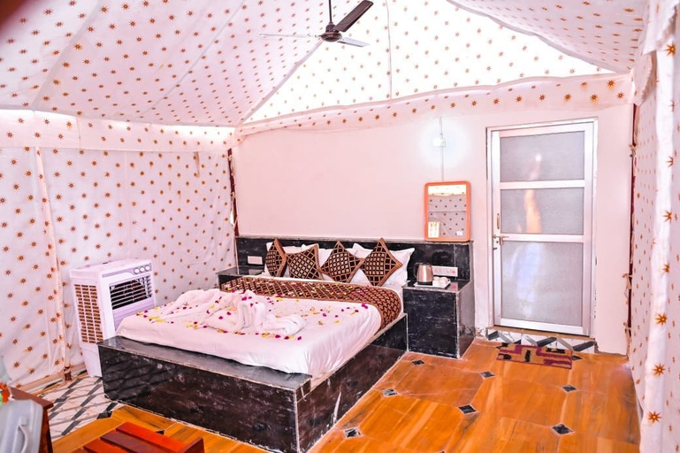 Others 2, Magra Desert Camp, Jaisalmer